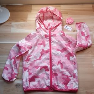 Pink w/ white UNIQLO hoodie for girls size 3-4